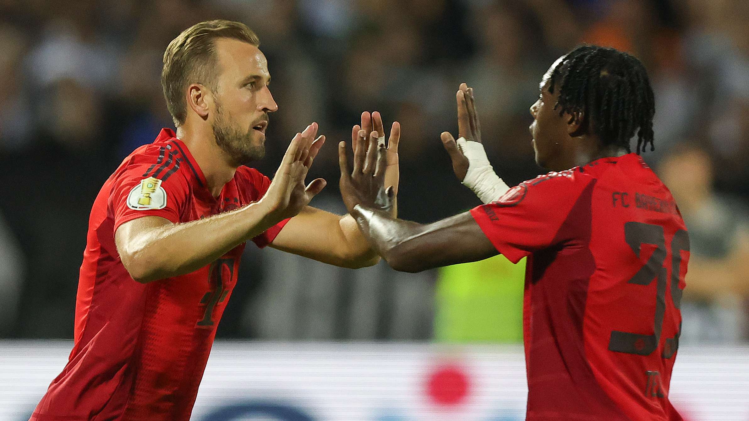 队员们在比 队员们在比